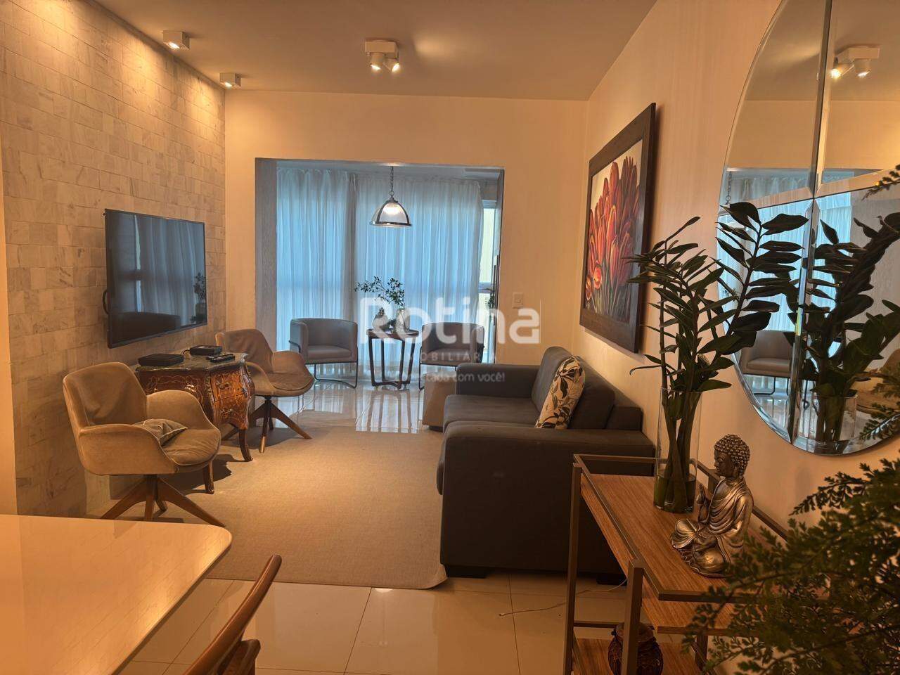 Apartamento à venda, 3 quartos em Uberlândia no bairro Centro no valor de R$ 930.000,00 - Rotina Imobiliária: 