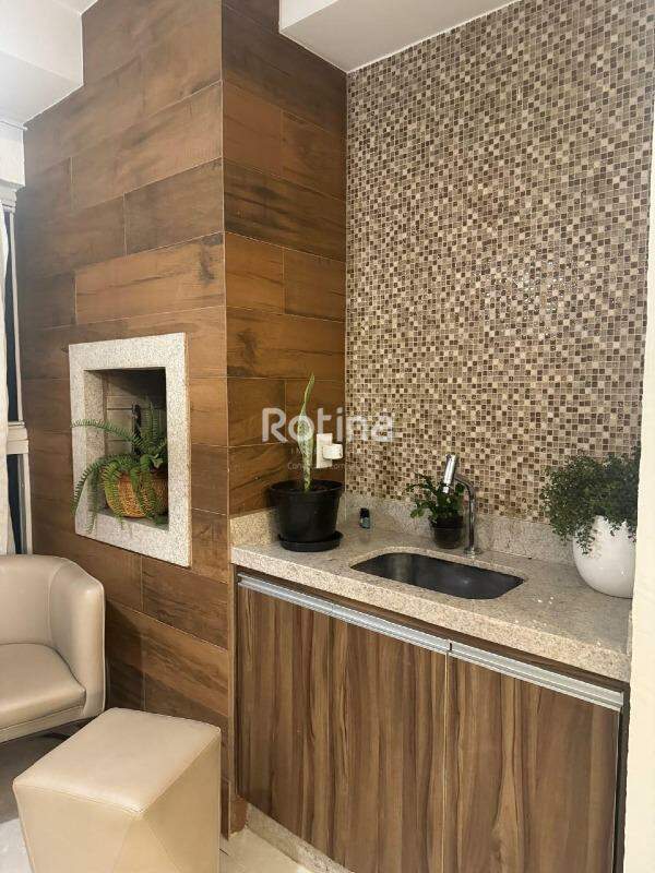Apartamento à venda, 3 quartos em Uberlândia no bairro Centro no valor de R$ 930.000,00 - Rotina Imobiliária: 
