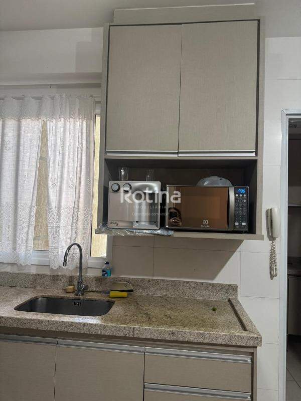 Apartamento à venda, 3 quartos em Uberlândia no bairro Centro no valor de R$ 930.000,00 - Rotina Imobiliária: 