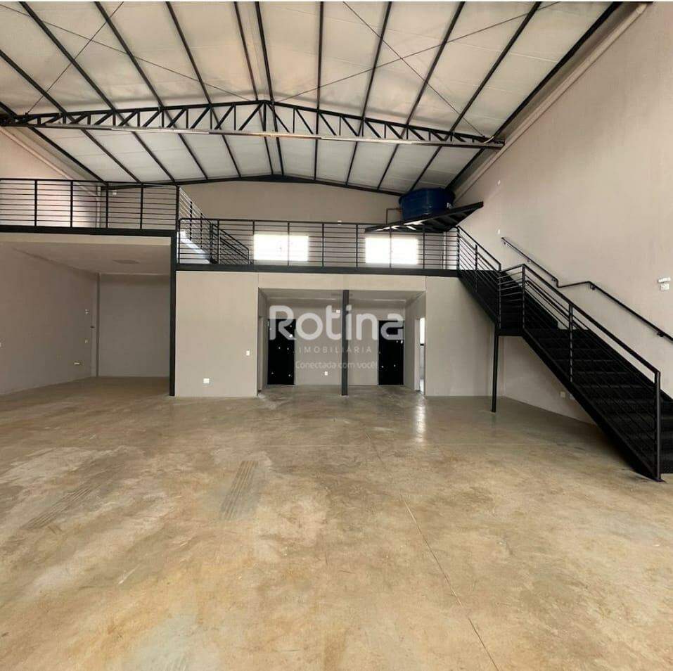 Galpão à venda, em Uberlândia no bairro Novo Mundo no valor de R$ 1.750.000,00 - Rotina Imobiliária: 