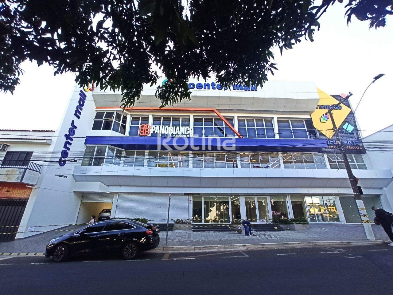 Loja para alugar, em Uberlândia no bairro Luizote de Freitas no valor de R$ 3.000,00 - Rotina Imobiliária: 