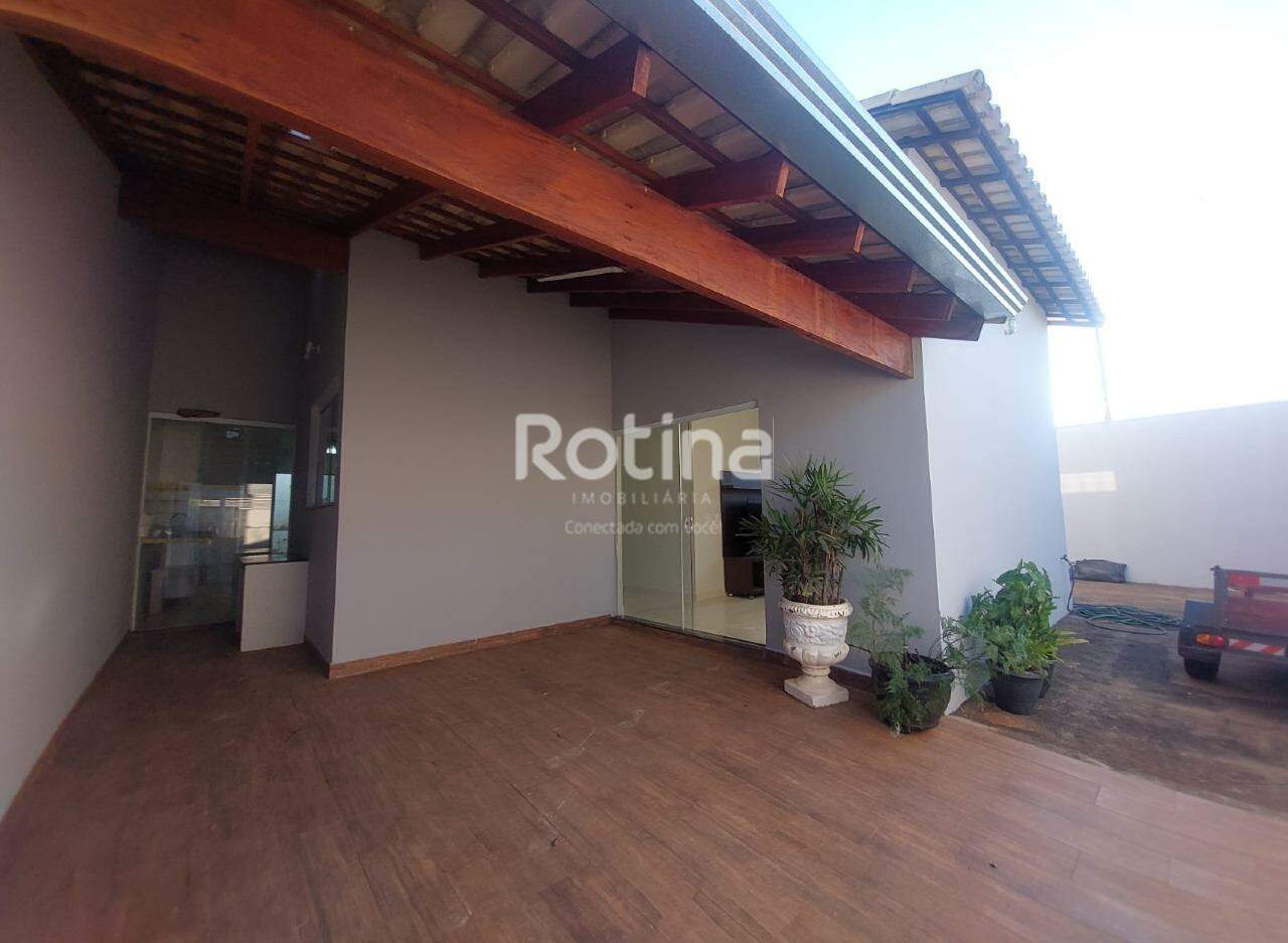 Casa para alugar, 3 quartos em Uberlândia no bairro Jardim Sul no valor de R$ 3.100,00 - Rotina Imobiliária: 
