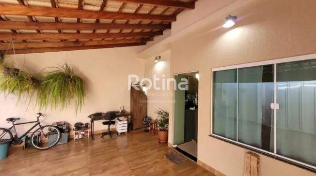 Casa à venda, 2 quartos em Uberlândia no bairro Novo Mundo no valor de R$ 550.000,00 - Rotina Imobiliária: 