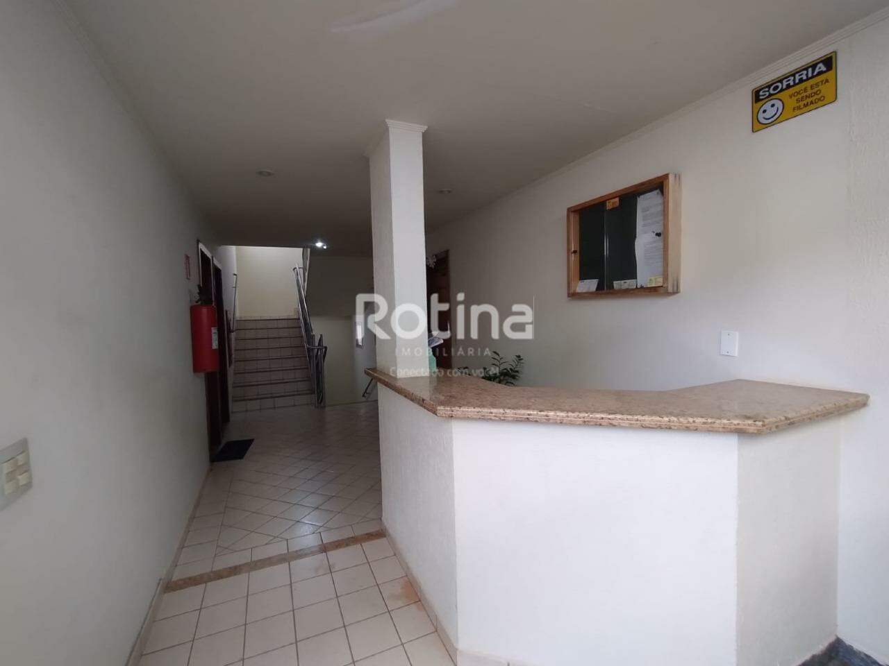Apartamento para alugar, 3 quartos em Uberlândia no bairro Tabajaras no valor de R$ 2.500,00 - Rotina Imobiliária: 