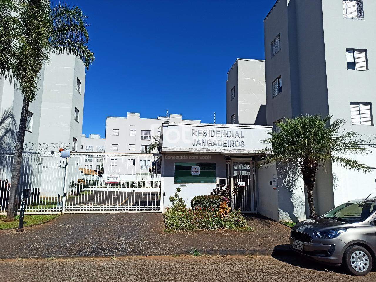 Apartamento para alugar, 3 quartos em Uberlândia no bairro Tubalina no valor de R$ 2.500,00 - Rotina Imobiliária: 