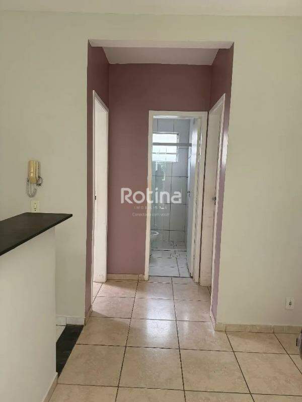 Apartamento para alugar, 2 quartos em Uberlândia no bairro Shopping Park no valor de R$ 1.200,00 - Rotina Imobiliária: 