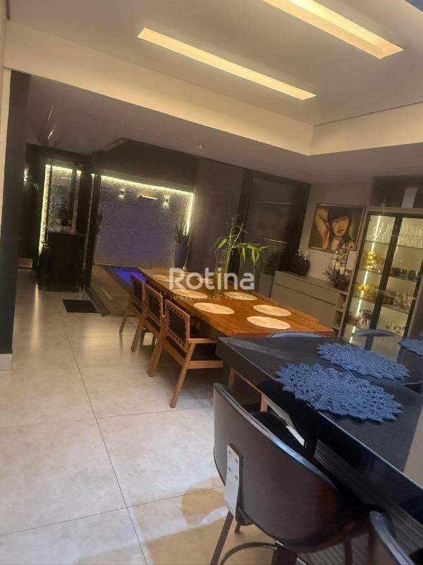 Casa à venda, 3 quartos em Uberlândia no bairro Jardim Patrícia no valor de R$ 1.290.000,00 - Rotina Imobiliária: 