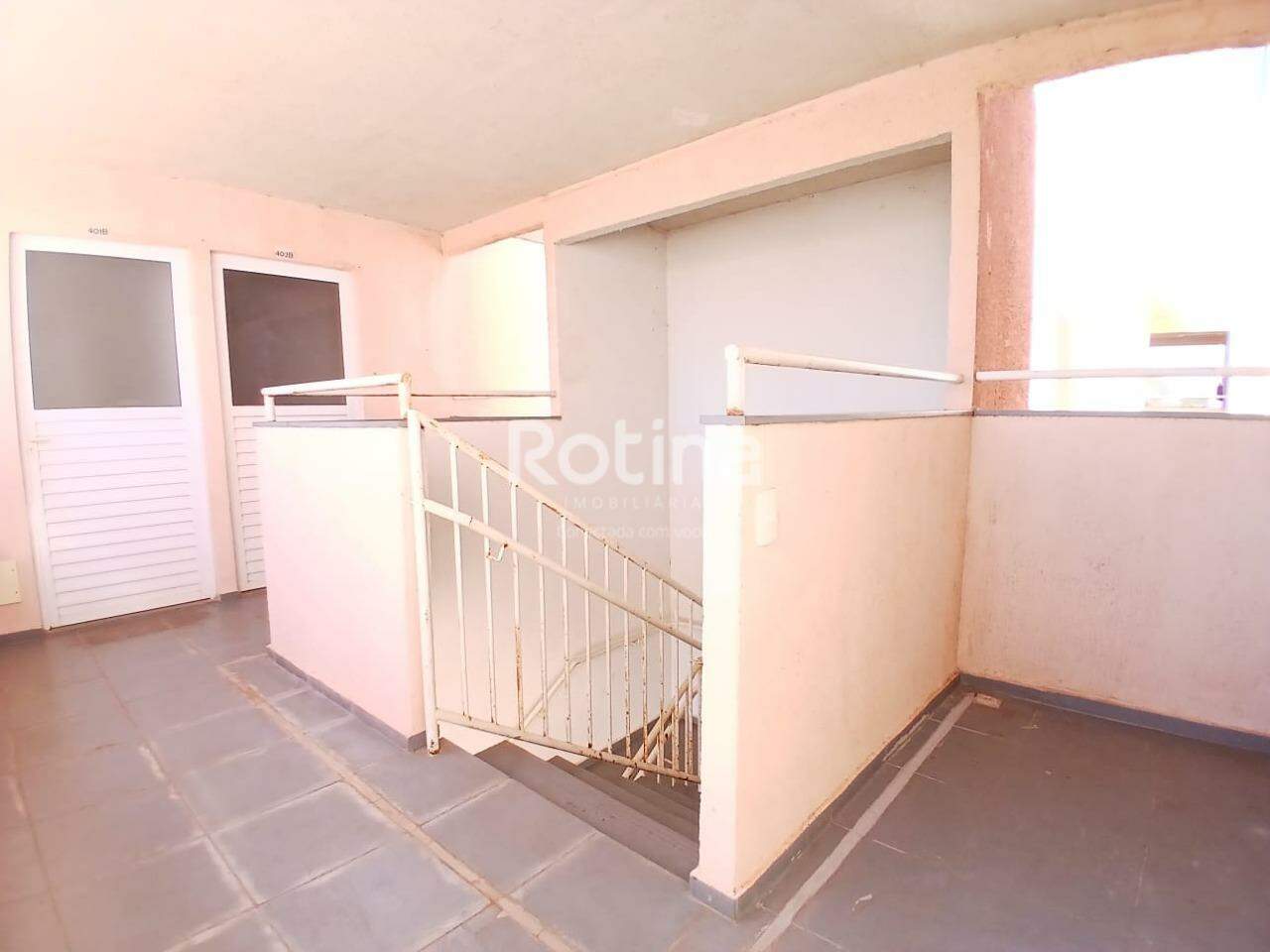 Apartamento para alugar, 2 quartos em Uberlândia no bairro Loteamento Residencial Pequis no valor de R$ 750,00 - Rotina Imobiliária: 