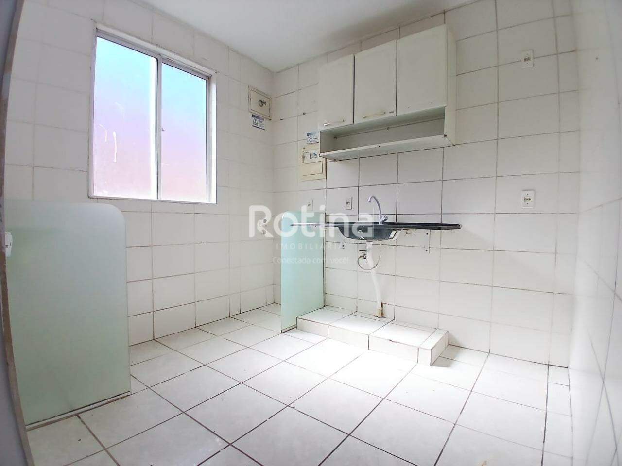 Apartamento para alugar, 2 quartos em Uberlândia no bairro Loteamento Residencial Pequis no valor de R$ 750,00 - Rotina Imobiliária: 
