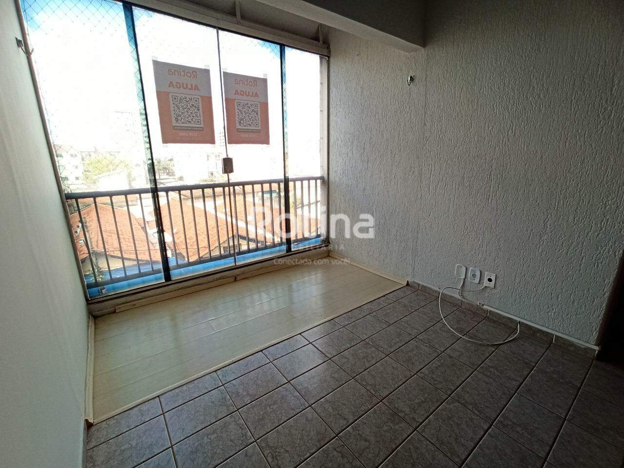 Apartamento para alugar, 3 quartos em Uberlândia no bairro Segismundo Pereira no valor de R$ 1.500,00 - Rotina Imobiliária: 