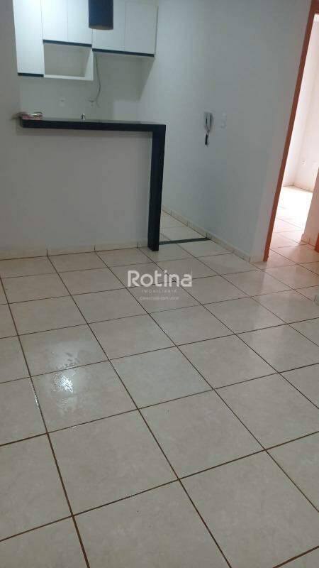 Apartamento para alugar, 2 quartos em Uberlândia no bairro Jardim Holanda no valor de R$ 1.650,00 - Rotina Imobiliária: 
