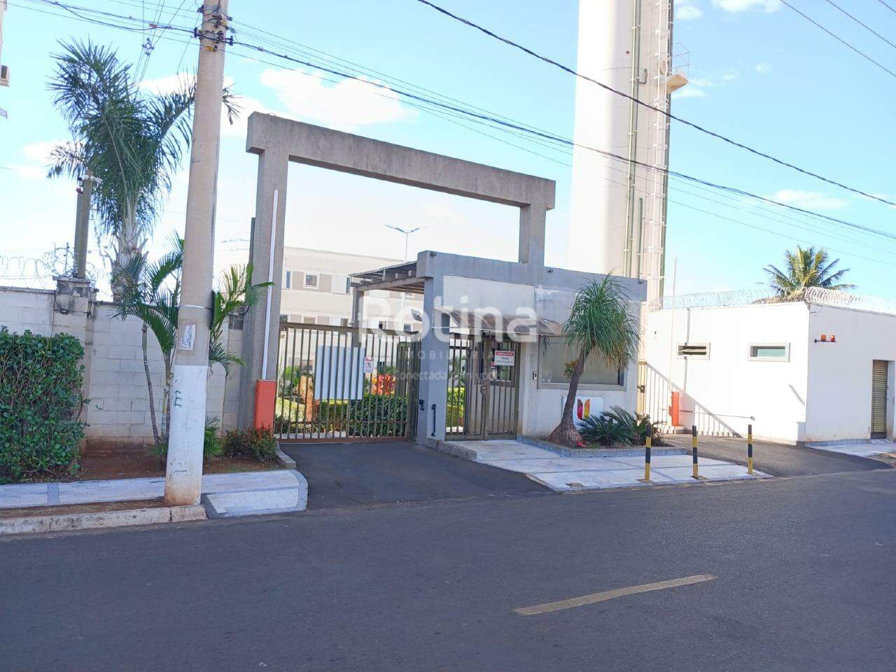 Apartamento para alugar, 2 quartos em Uberlândia no bairro Chacaras Tubalina e Quartel no valor de R$ 750,00 - Rotina Imobiliária: 