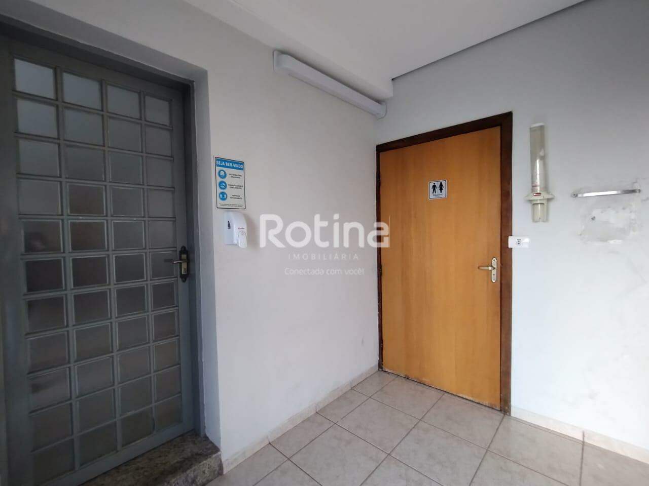 Comercial para alugar, em Uberlândia no bairro Centro no valor de R$ 5.000,00 - Rotina Imobiliária: 