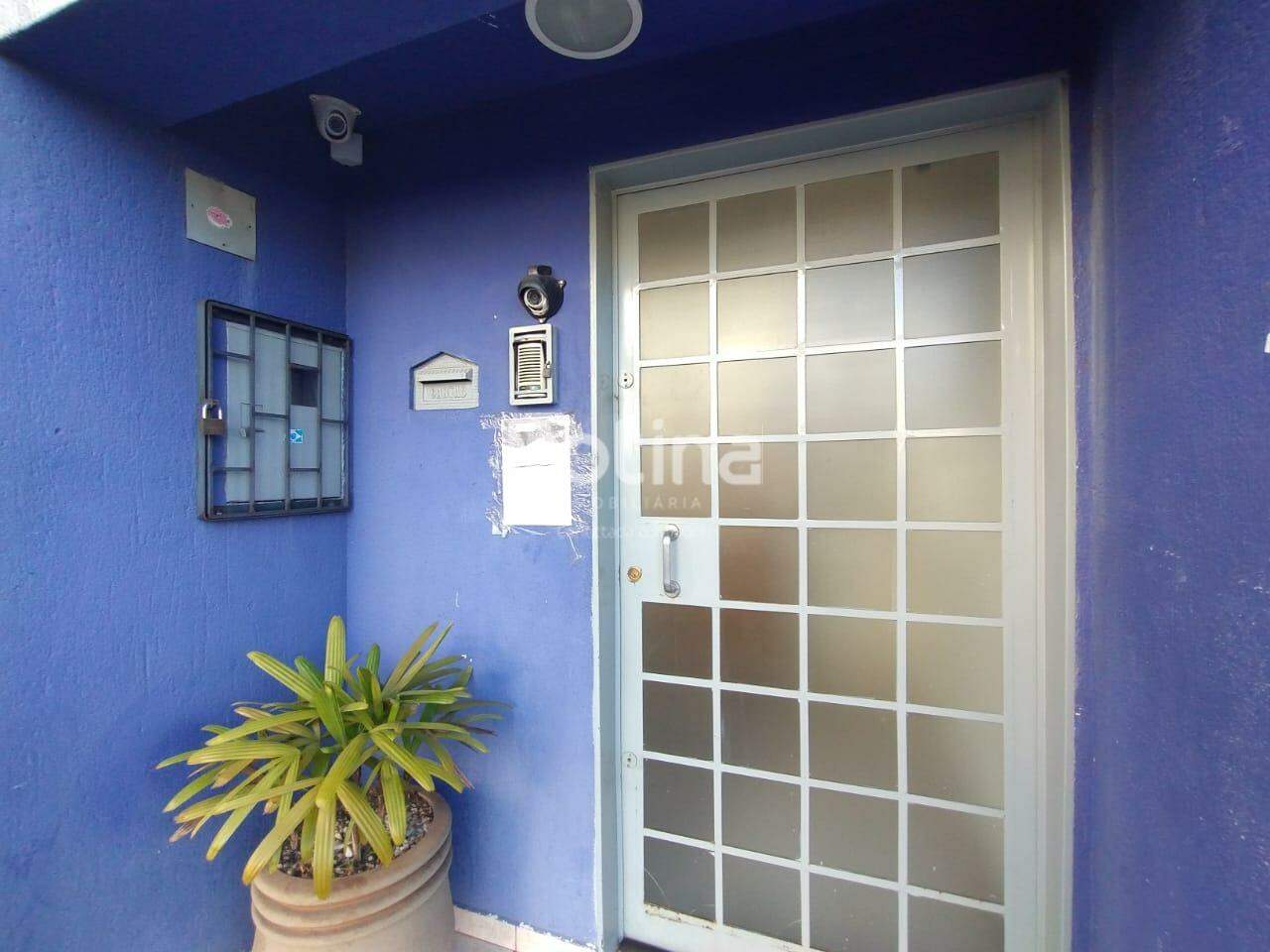 Comercial para alugar, em Uberlândia no bairro Centro no valor de R$ 5.000,00 - Rotina Imobiliária: 