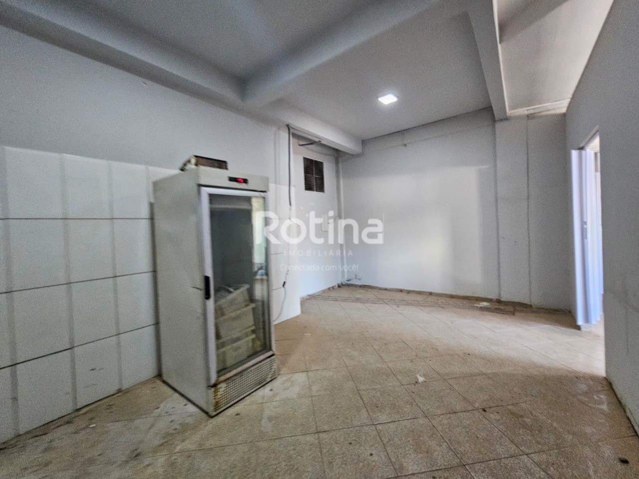 Comercial para alugar, em Uberlândia no bairro Santa Mônica no valor de R$ 2.400,00 - Rotina Imobiliária: 
