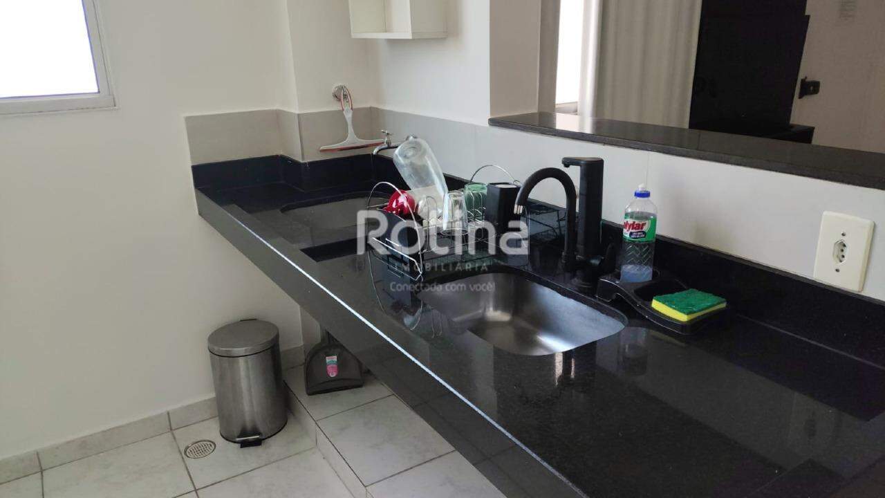 Apartamento para alugar, 2 quartos em Uberlândia no bairro Gávea no valor de R$ 1.250,00 - Rotina Imobiliária: 