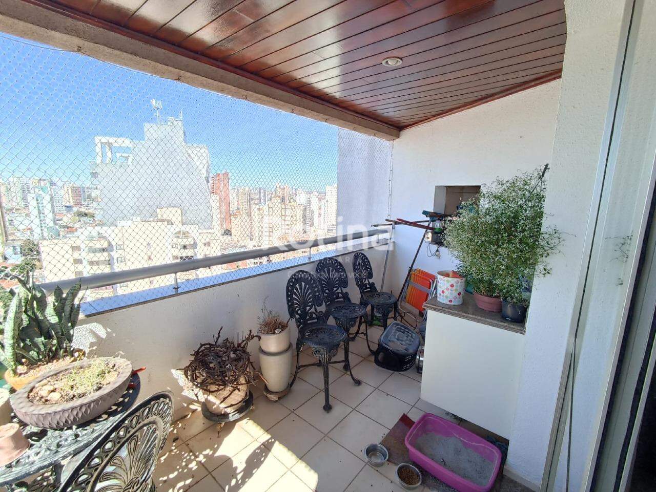 Apartamento à venda, 3 quartos em Uberlândia no bairro Martins no valor de R$ 850.000,00 - Rotina Imobiliária: 