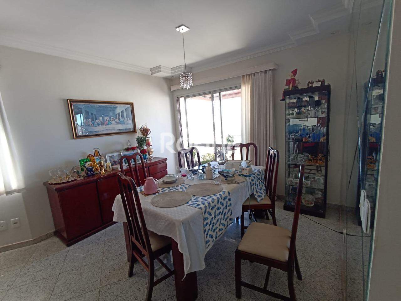 Apartamento à venda, 3 quartos em Uberlândia no bairro Martins no valor de R$ 850.000,00 - Rotina Imobiliária: 
