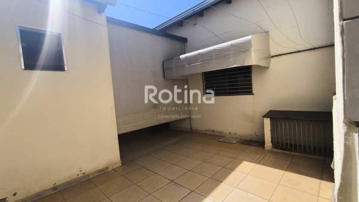 Casa à venda, 5 quartos em Uberlândia no bairro Presidente Roosevelt no valor de R$ 400.000,00 - Rotina Imobiliária: 