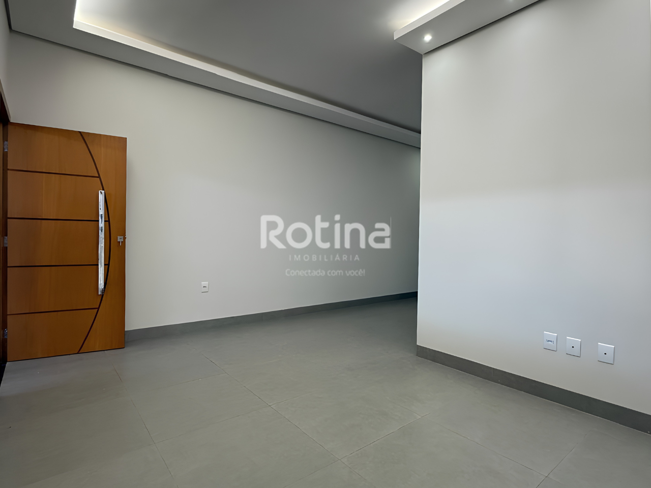 Casa à venda, 2 quartos em Uberlândia no bairro Laranjeiras no valor de R$ 460.000,00 - Rotina Imobiliária: 