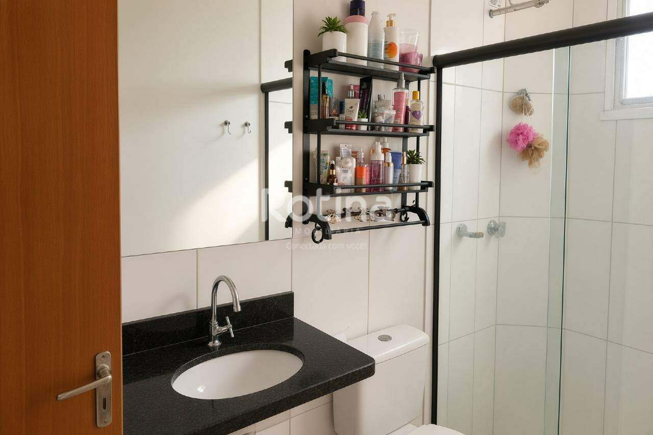 Apartamento à venda, 2 quartos em Uberlândia no bairro Jardim Holanda no valor de R$ 185.000,00 - Rotina Imobiliária: 