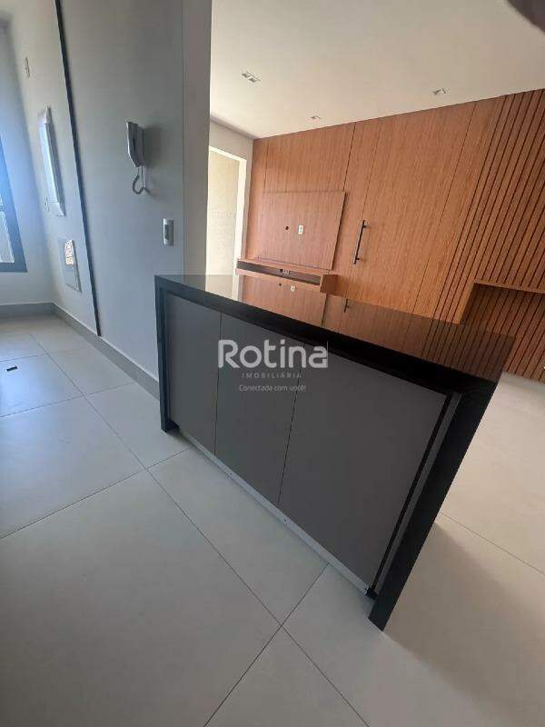 Apartamento para alugar, 3 quartos em Uberlândia no bairro Jardim Sul no valor de R$ 6.500,00 - Rotina Imobiliária: 