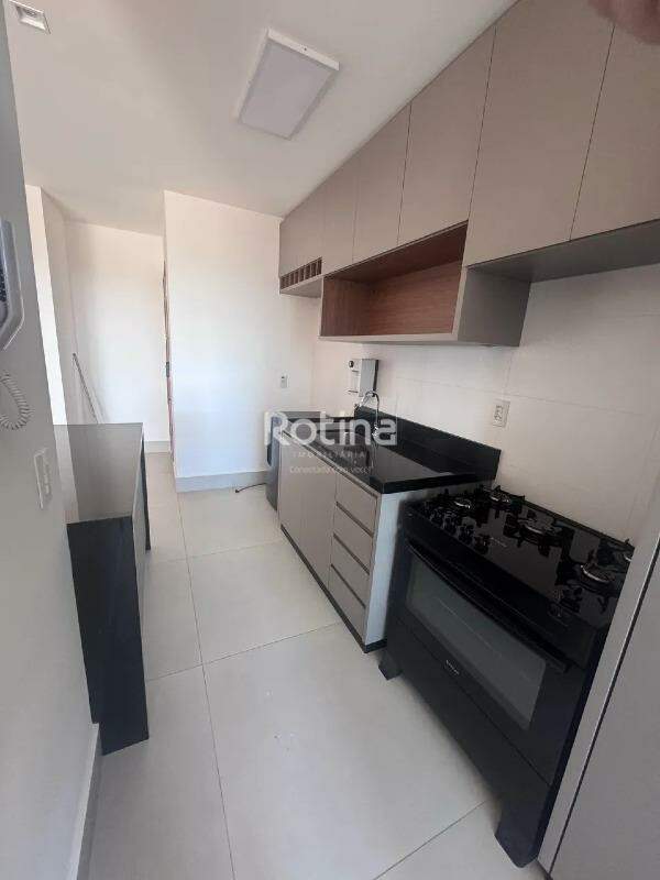 Apartamento para alugar, 3 quartos em Uberlândia no bairro Jardim Sul no valor de R$ 6.500,00 - Rotina Imobiliária: 