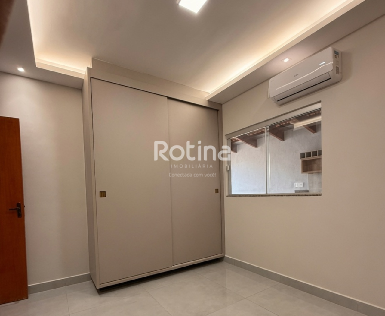 Casa à venda, 3 quartos em Uberlândia no bairro Maravilha no valor de R$ 530.000,00 - Rotina Imobiliária: 
