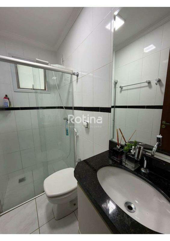 Apartamento à venda, 2 quartos em Uberlândia no bairro Santa Mônica no valor de R$ 299.000,00 - Rotina Imobiliária: 