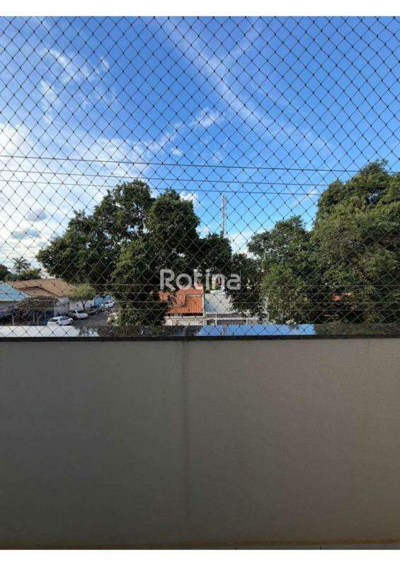Apartamento à venda, 2 quartos em Uberlândia no bairro Santa Mônica no valor de R$ 299.000,00 - Rotina Imobiliária: 