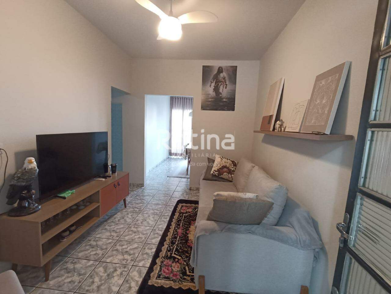 Prédio Inteiro à venda, 3 quartos em Uberlândia no bairro Nossa Senhora Aparecida no valor de R$ 1.200.000,00 - Rotina Imobiliária: 