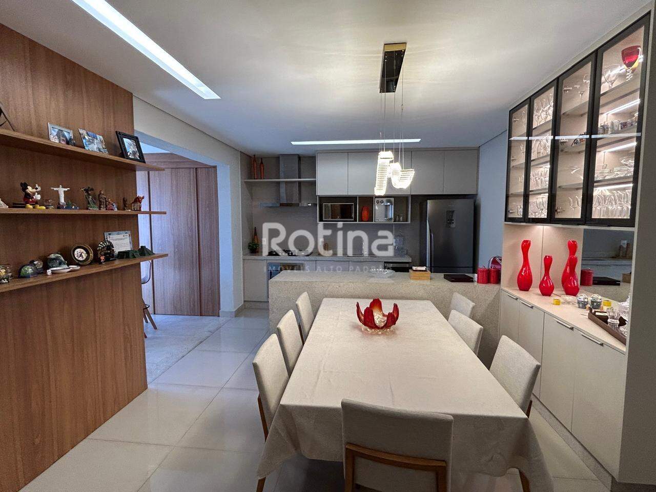 Apartamento à venda, 3 quartos em Uberlândia no bairro Morada da Colina no valor de R$ 990.000,00 - Rotina Imobiliária: 