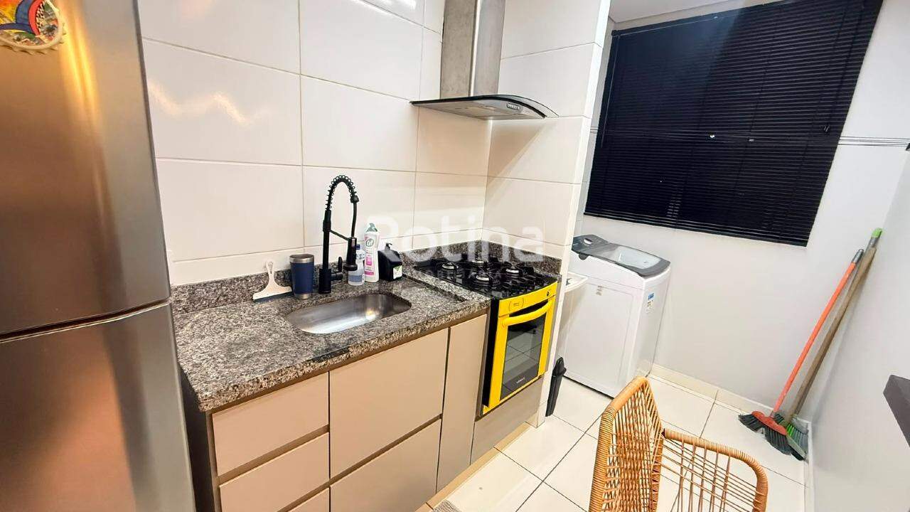 Apartamento à venda, 2 quartos em Uberlândia no bairro Laranjeiras no valor de R$ 315.000,00 - Rotina Imobiliária: 