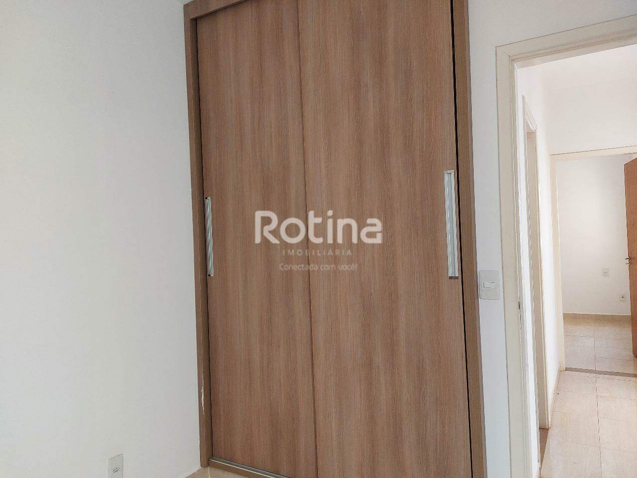 Casa Condomínio Fechado para alugar, 2 quartos em Uberlândia no bairro Novo Mundo no valor de R$ 2.000,00 - Rotina Imobiliária: 