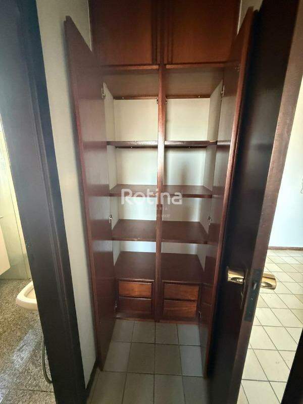 Apartamento à venda, 1 quarto em Uberlândia no bairro Centro no valor de R$ 300.000,00 - Rotina Imobiliária: 