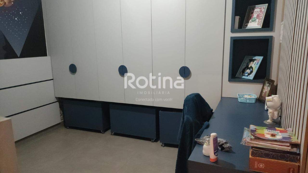 Casa para alugar, 3 quartos em Uberlândia no bairro Minas Gerais no valor de R$ 2.500,00 - Rotina Imobiliária: 