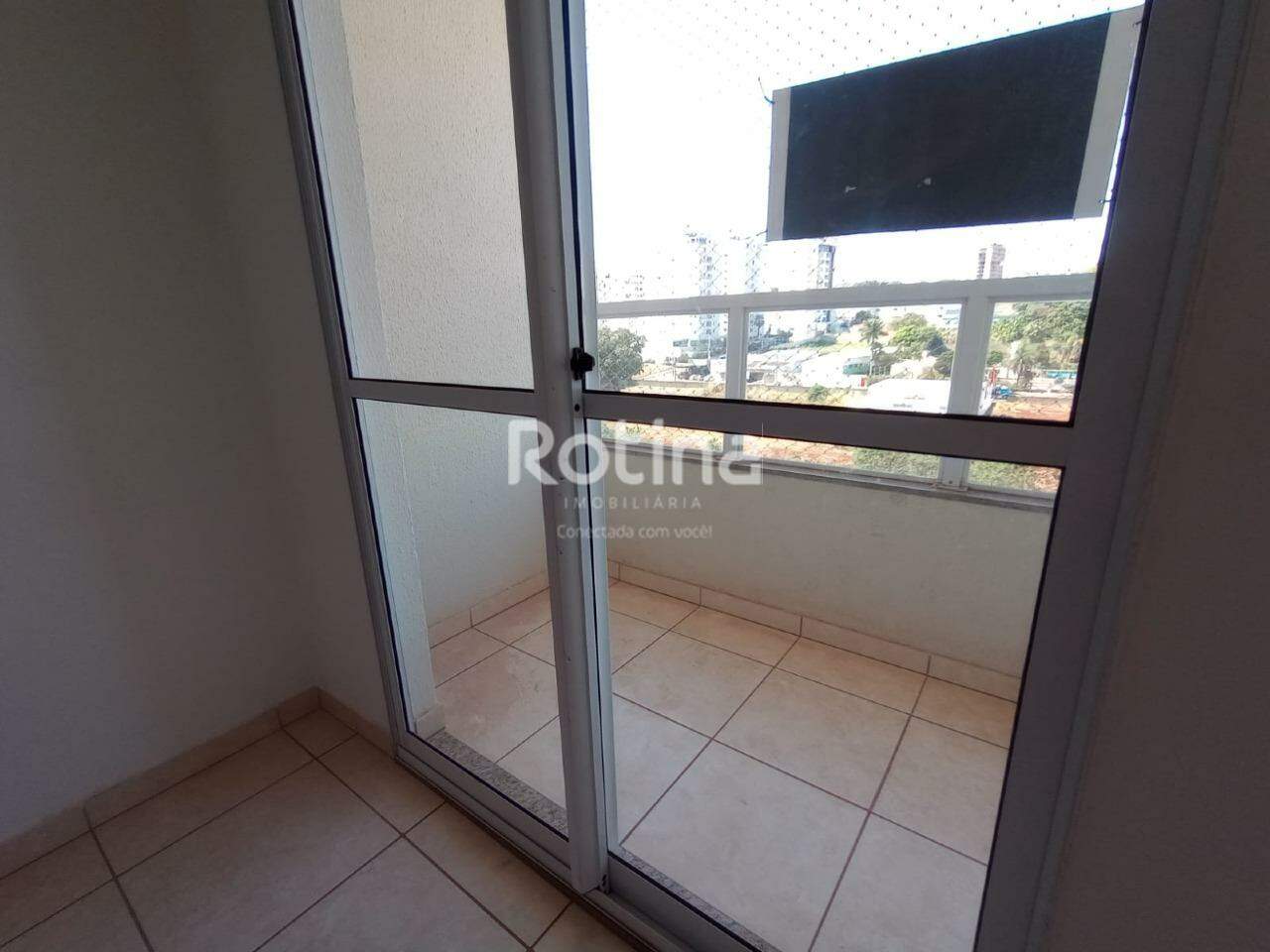 Apartamento à venda, 2 quartos em Uberlândia no bairro Patrimônio no valor de R$ 300.000,00 - Rotina Imobiliária: 
