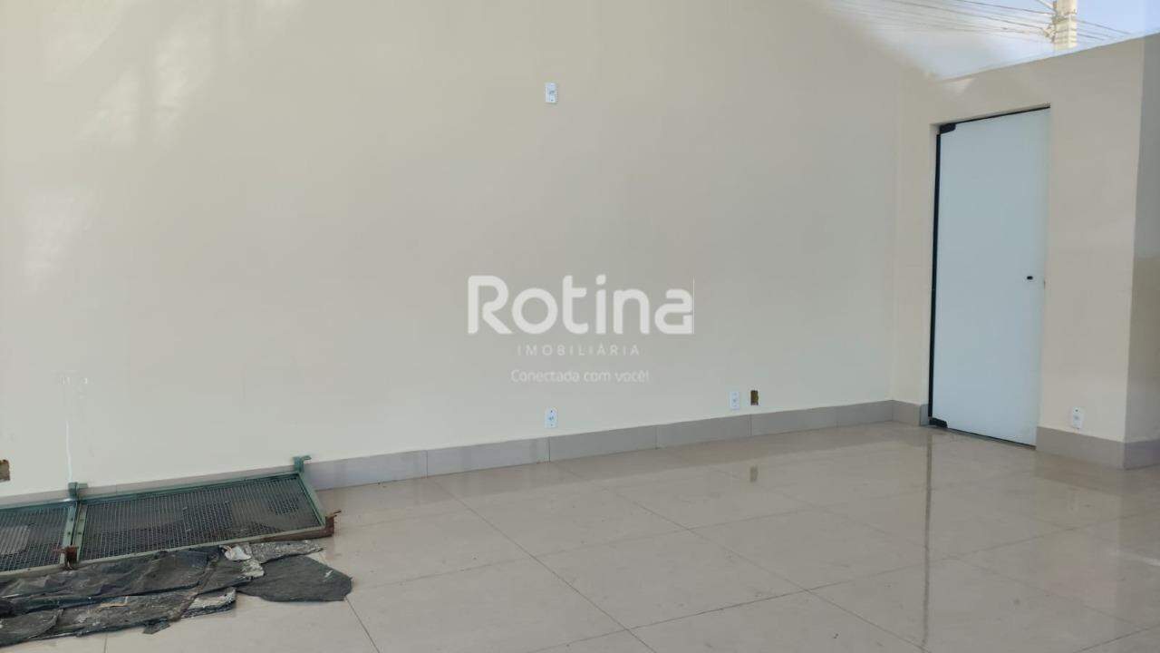 Loja para alugar, em Uberlândia no bairro Novo Mundo no valor de R$ 3.000,00 - Rotina Imobiliária: 