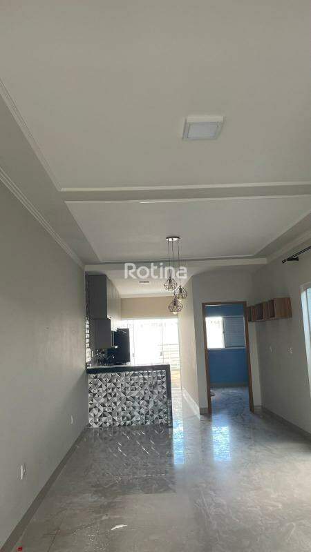 Casa à venda, 2 quartos em Uberlândia no bairro Shopping Park no valor de R$ 395.000,00 - Rotina Imobiliária: 