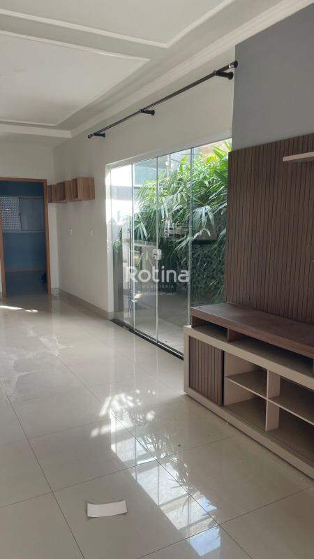 Casa à venda, 2 quartos em Uberlândia no bairro Shopping Park no valor de R$ 395.000,00 - Rotina Imobiliária: 