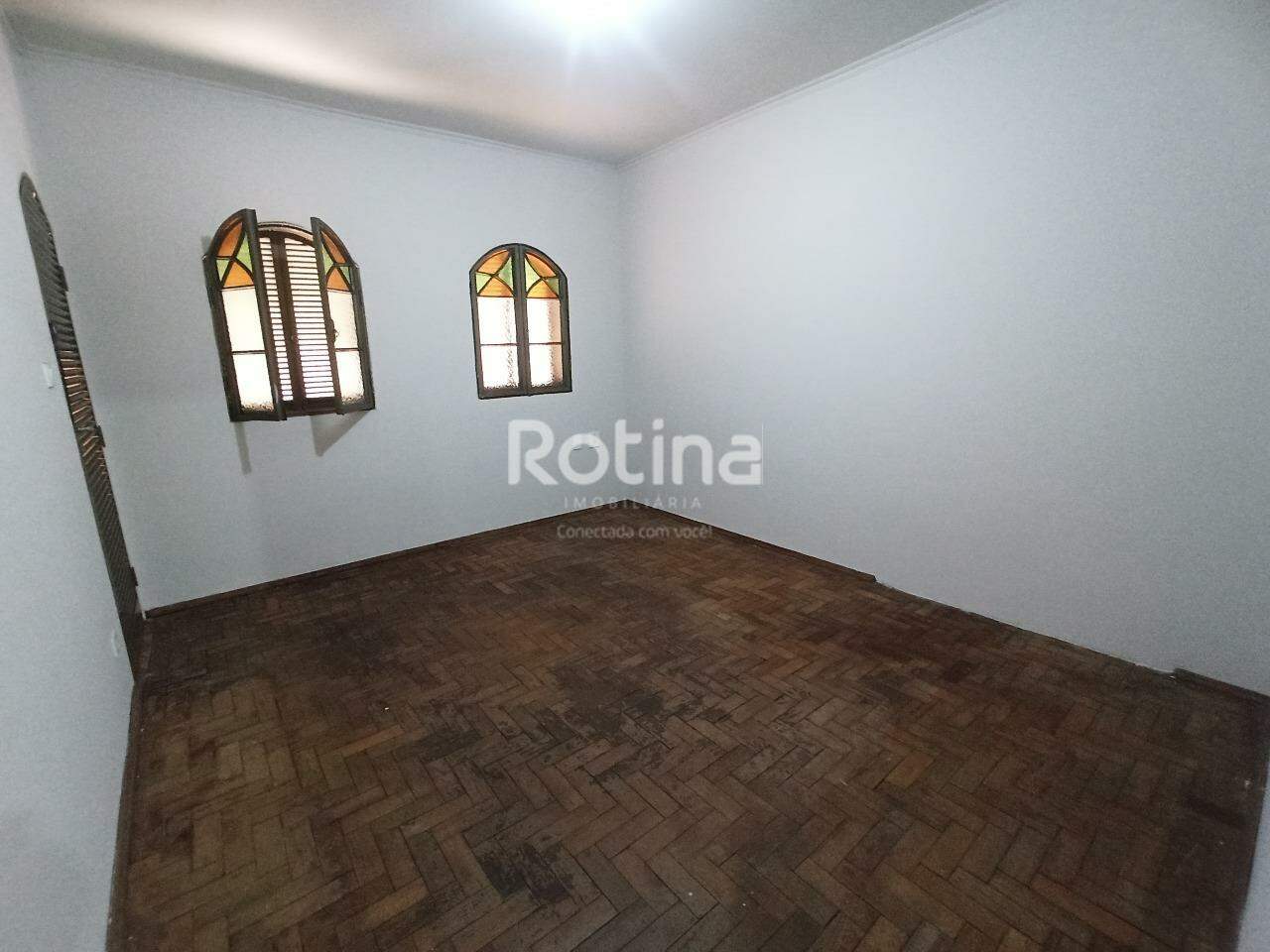 Casa para alugar, 4 quartos em Uberlândia no bairro Tabajaras no valor de R$ 6.500,00 - Rotina Imobiliária: 