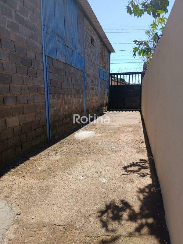 Casa à venda, 2 quartos em Uberlândia no bairro Presidente Roosevelt no valor de R$ 495.000,00 - Rotina Imobiliária: 