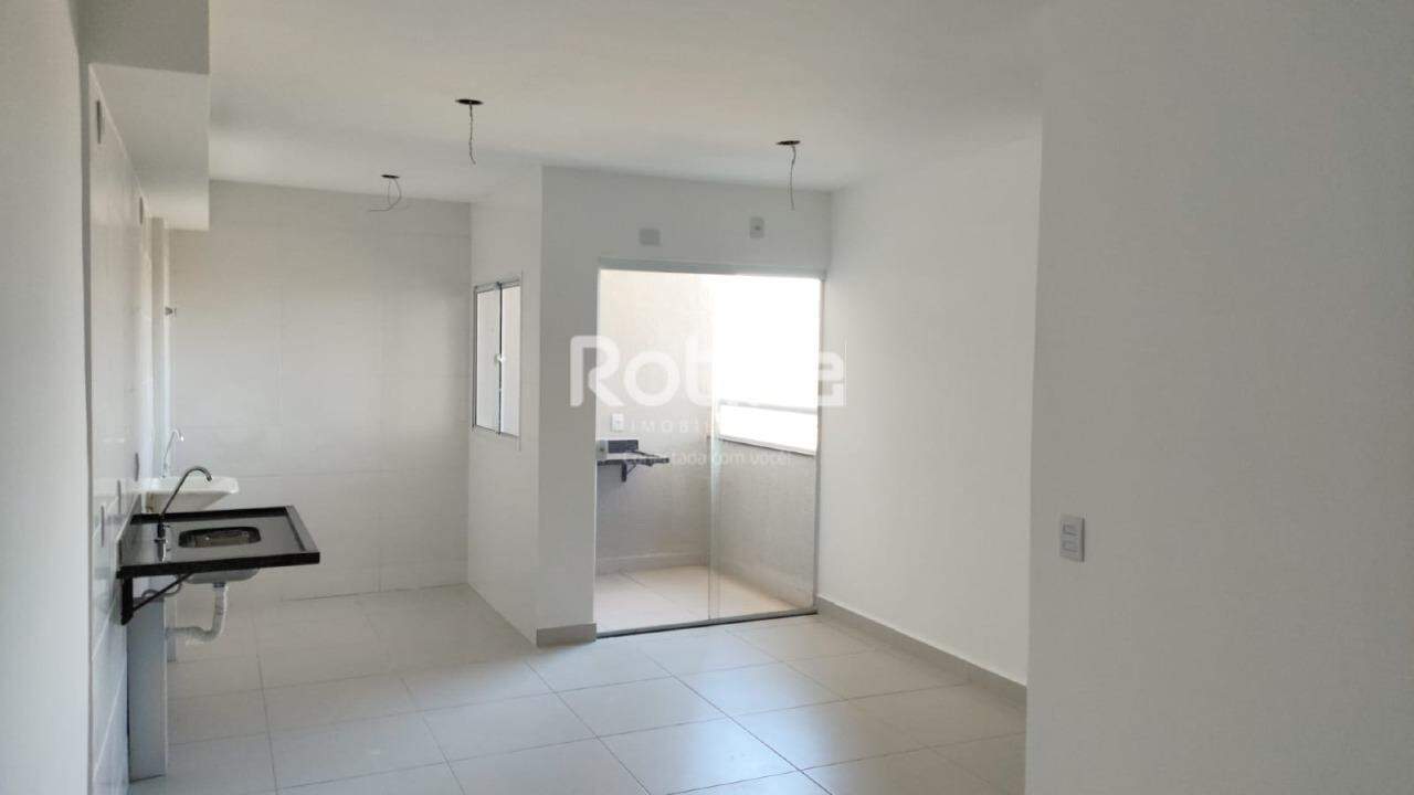 Apartamento para alugar, 2 quartos em Uberlândia no bairro Novo Mundo no valor de R$ 1.200,00 - Rotina Imobiliária: 