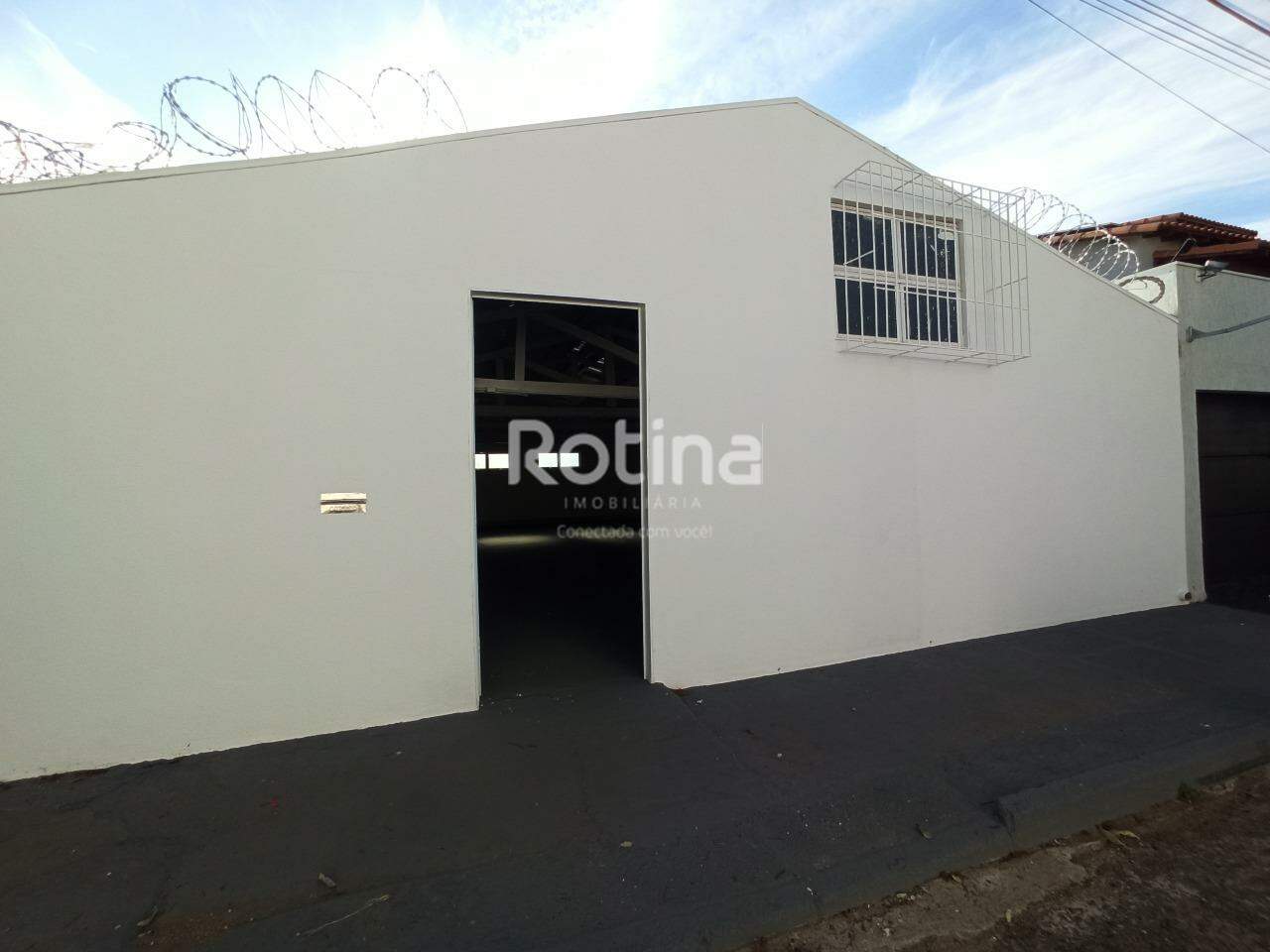 Galpão para alugar, em Uberlândia no bairro Vigilato Pereira no valor de R$ 3.000,00 - Rotina Imobiliária: 
