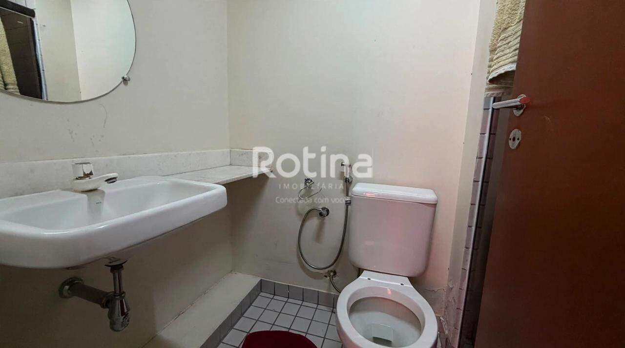 Apartamento à venda, 3 quartos em Uberlândia no bairro Santa Maria no valor de R$ 350.000,00 - Rotina Imobiliária: 