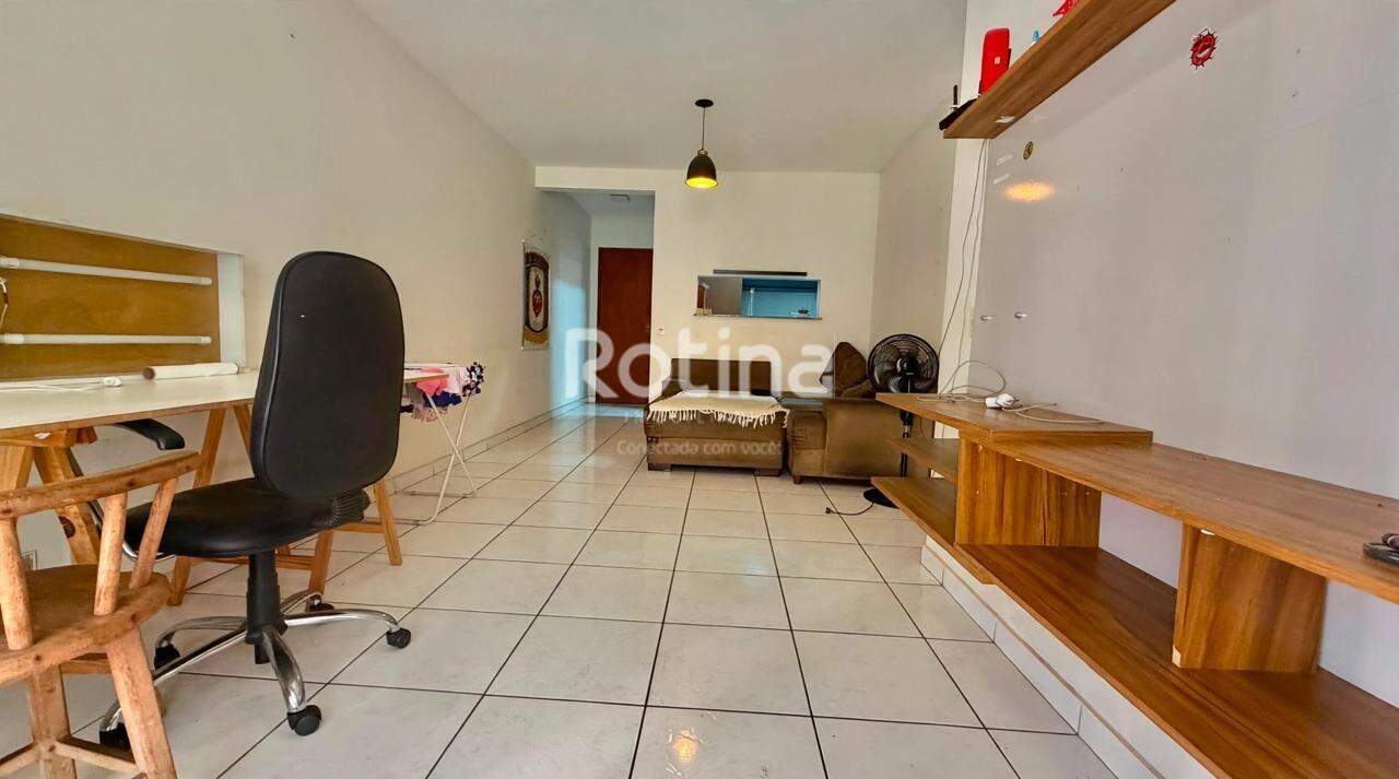 Apartamento à venda, 3 quartos em Uberlândia no bairro Santa Maria no valor de R$ 350.000,00 - Rotina Imobiliária: 