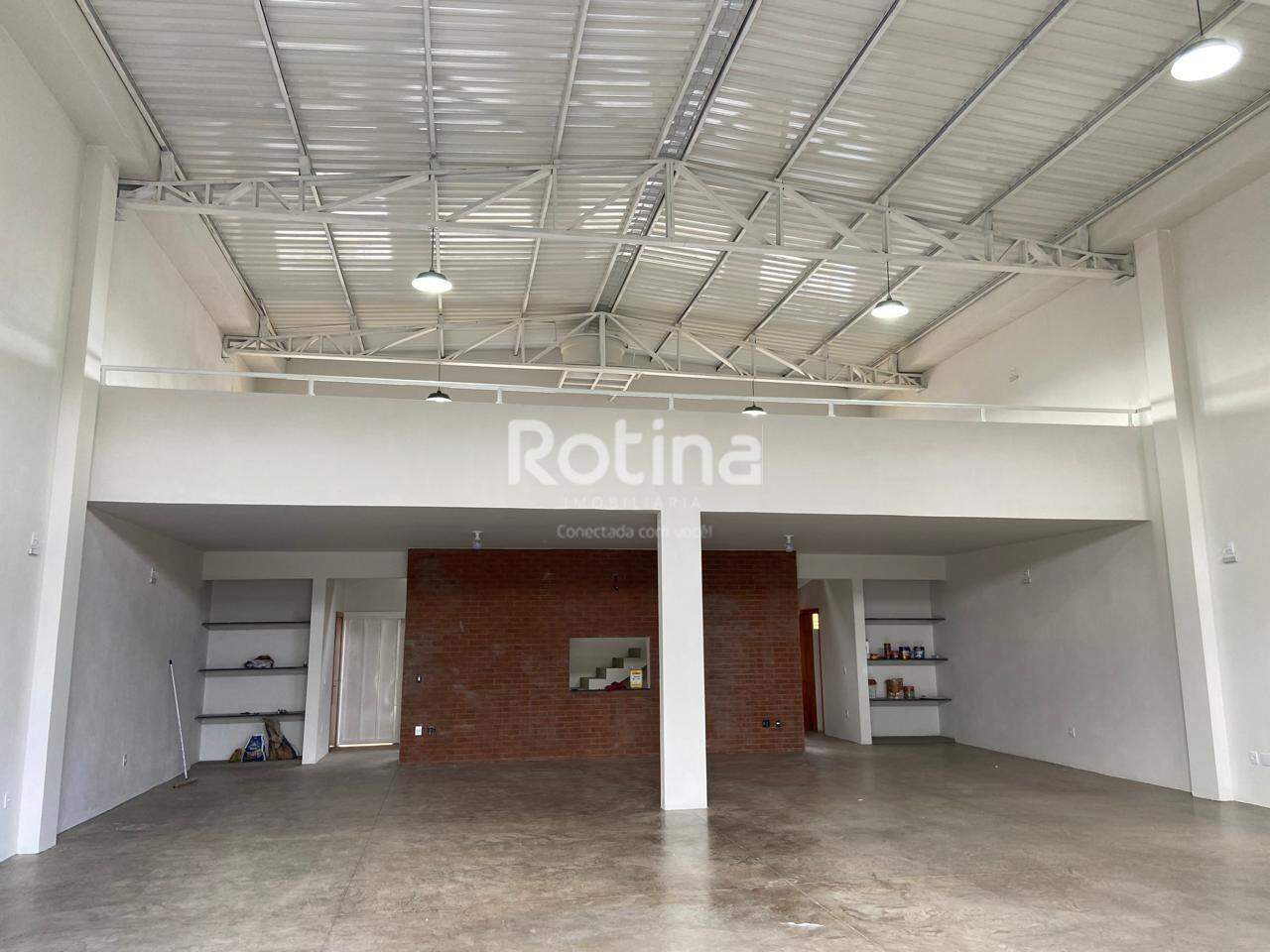 Galpão para alugar, em Uberlândia no bairro Granada no valor de R$ 6.500,00 - Rotina Imobiliária: 