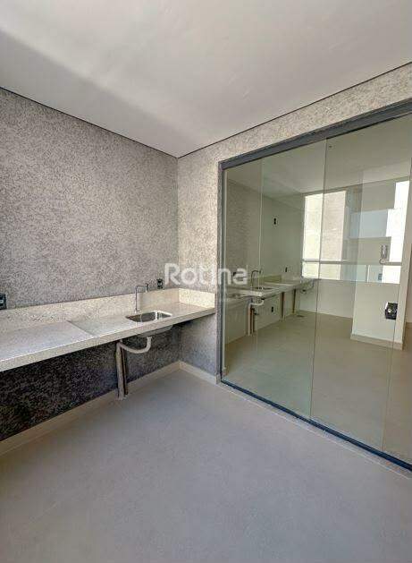 Apartamento à venda, 3 quartos em Uberlândia no bairro Presidente Roosevelt no valor de R$ 520.000,00 - Rotina Imobiliária: 