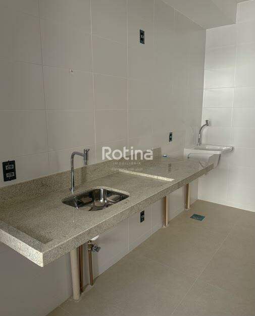 Apartamento à venda, 3 quartos em Uberlândia no bairro Presidente Roosevelt no valor de R$ 520.000,00 - Rotina Imobiliária: 