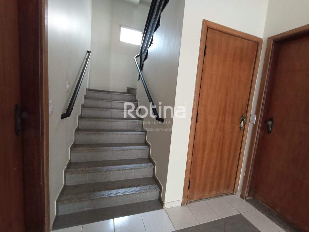 Apartamento à venda, 2 quartos em Uberlândia no bairro Santa Mônica no valor de R$ 270.000,00 - Rotina Imobiliária: 